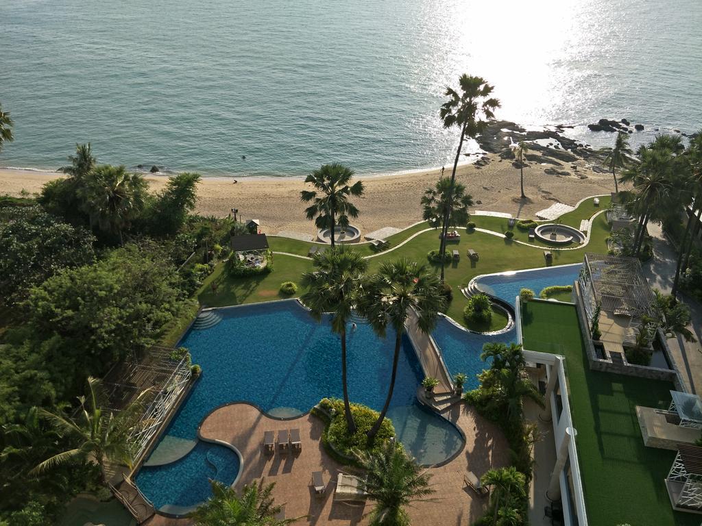 The Palm Wongamat Beach Pattaya Εξωτερικό φωτογραφία